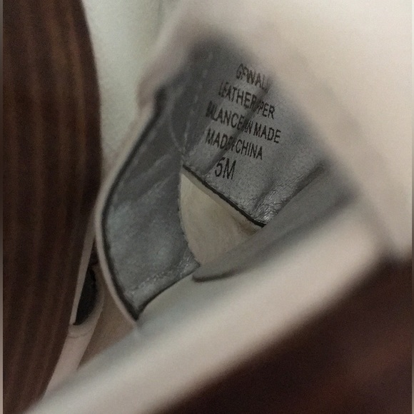 👠Guess Women's Peep Toe Platform Pumps👠 - Picture 6 of 9